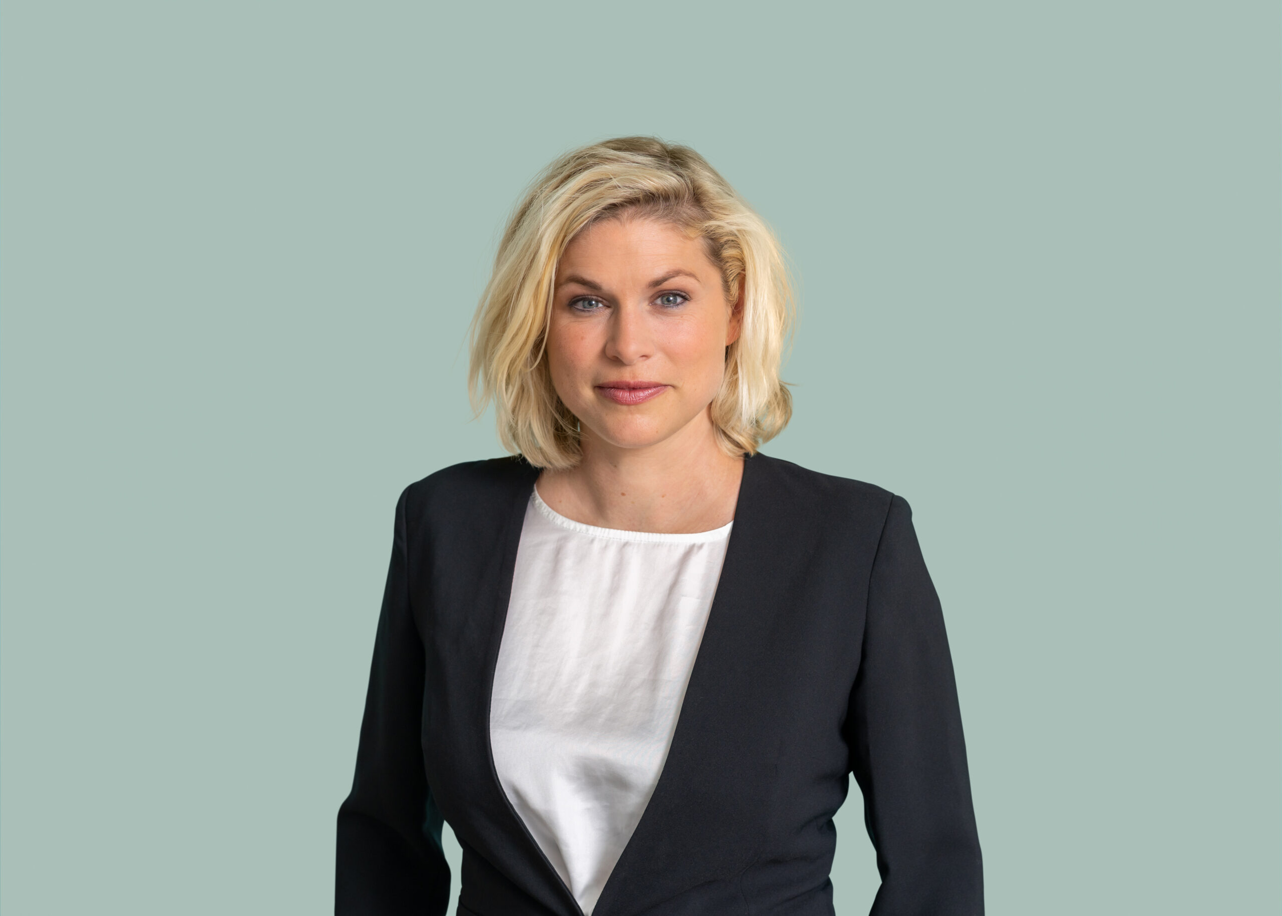 安妮卡·本德尔博士 ORTHPARTNERS