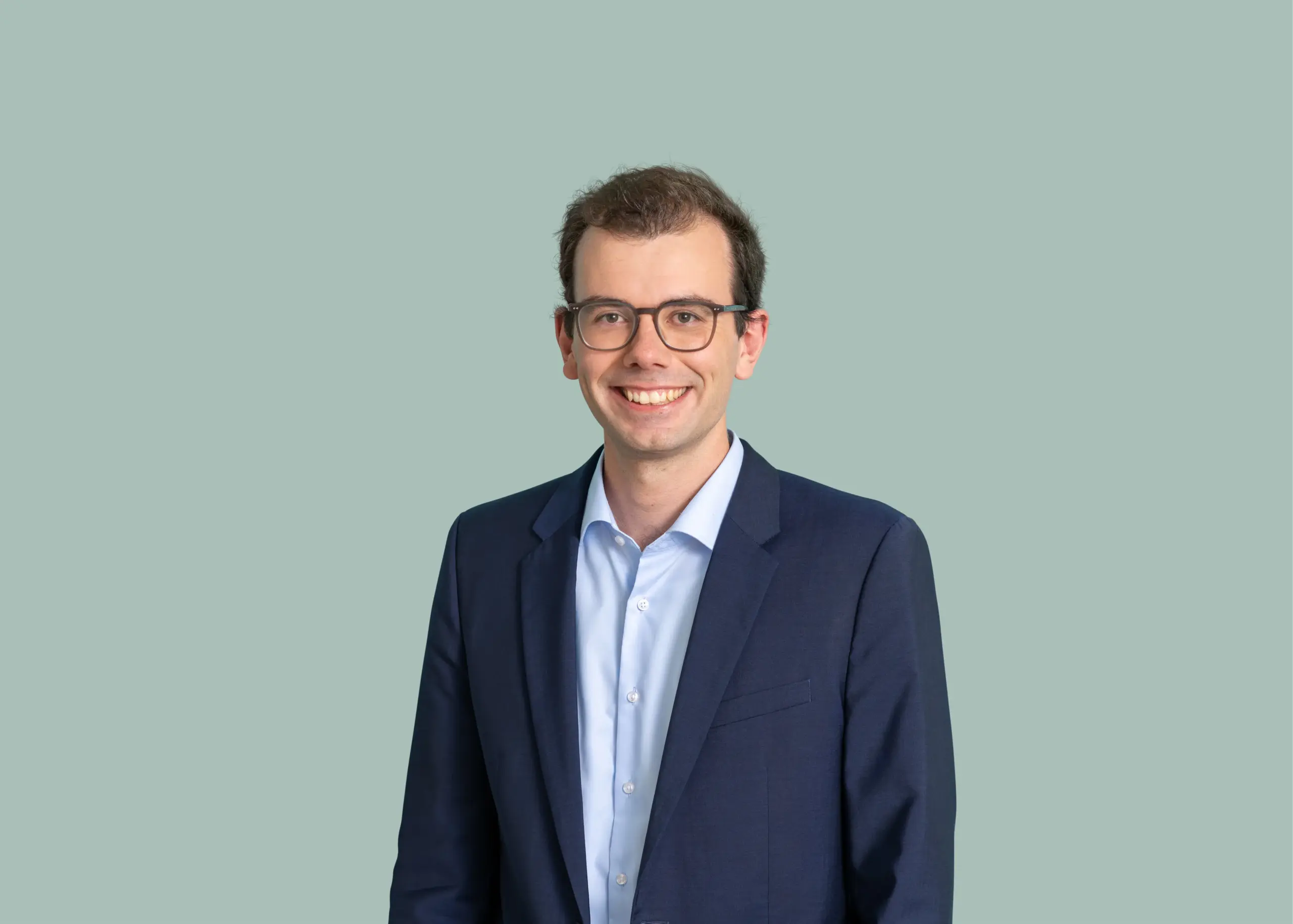 DR. DENNIS RATSCHKOWSKI, LL.M.